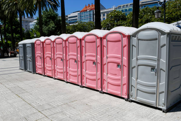 Best VIP or Luxury Restroom Trailers  in Johnstown, PA